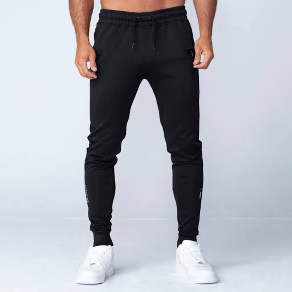 JOGGERS. Size - M-L - Picture 8 of 8